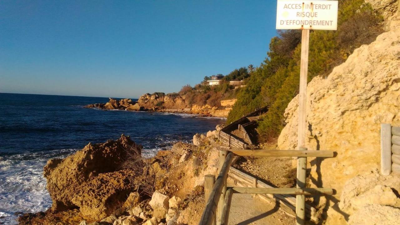200m de la plage ,3mn du port à 50m du centre ville Carry-le-Rouet Extérieur photo